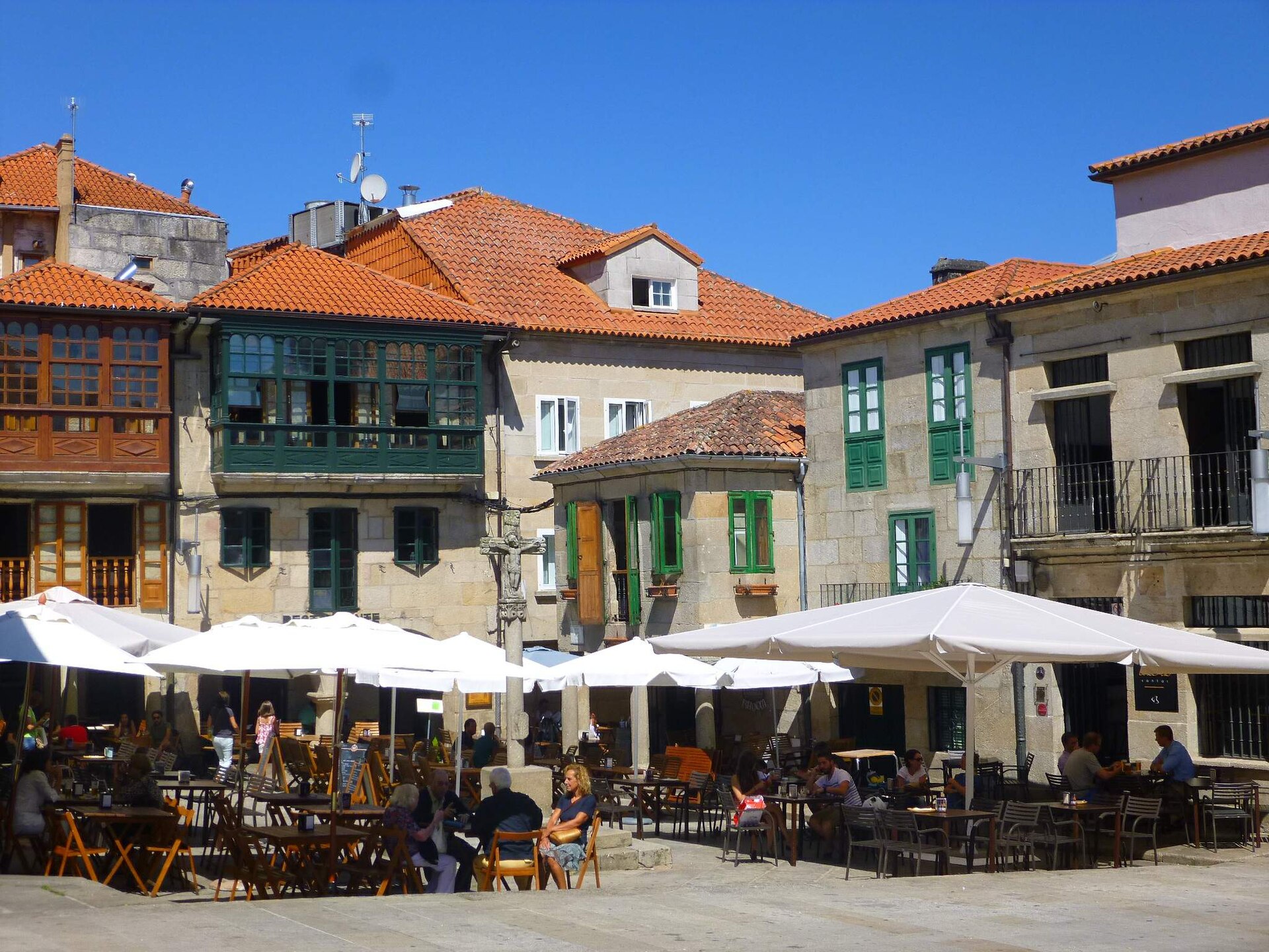 Praza da Leña en el casco histórico peatonal de Pontevedra