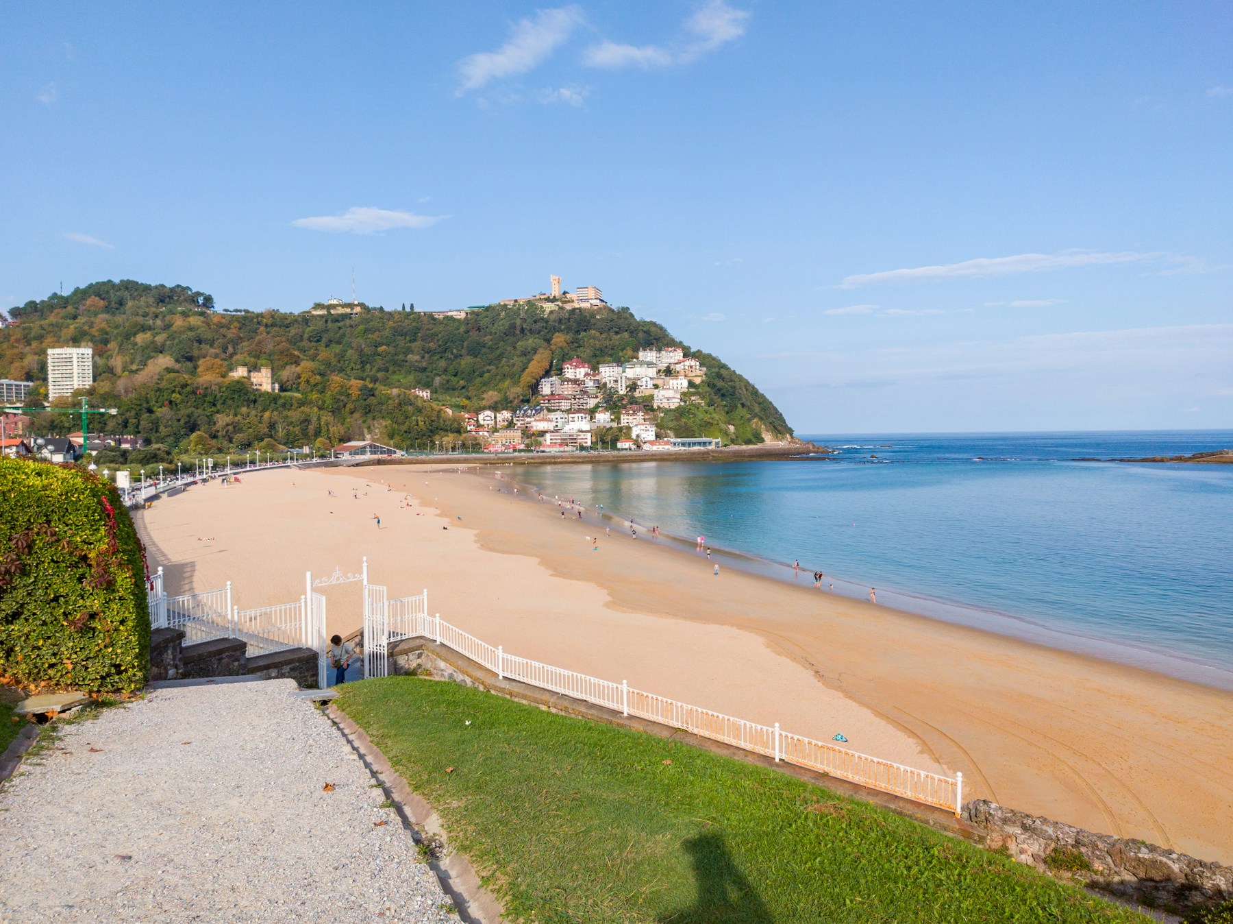 Bahía de La Concha como cierre del paisaje urbano de San Sebastián